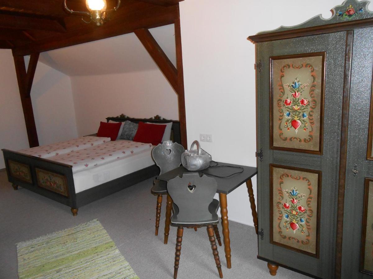Pension Gierlinger Aflenz Kurort Luaran gambar
